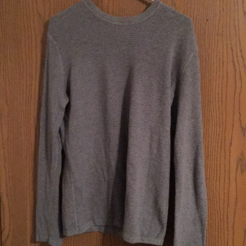 Cozy men’s VINCE grey sweater size Large